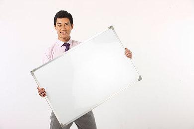 《铁拳8》监督回应玩家不满：团队正在全力分析反馈